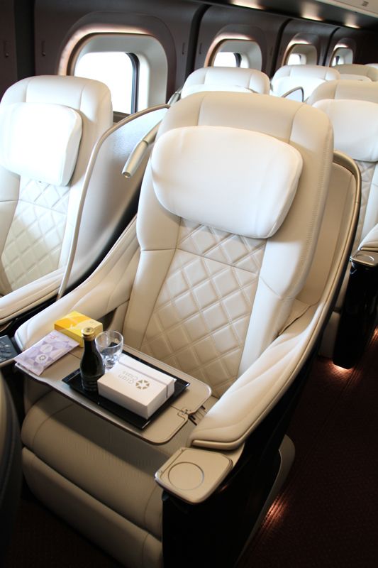 Gran Class seats come with a light meal and complimentary drink.