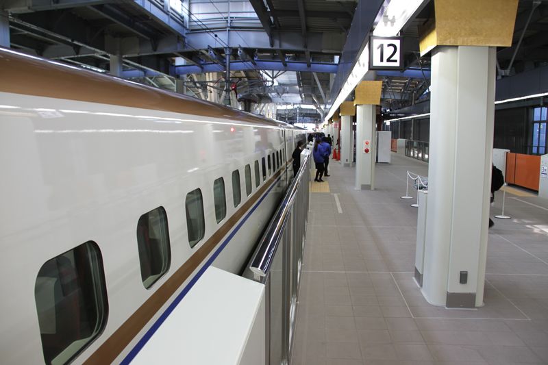 Gold leafing on pillars provides a local touch to the platform.