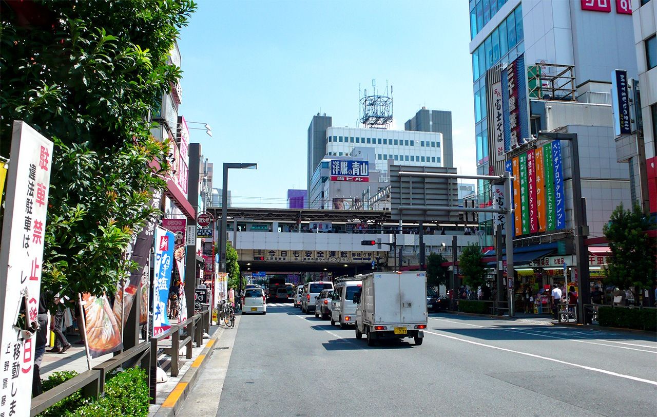 2014年與標題圖片相同角度拍攝的風景(Photo Library)