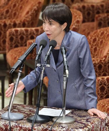 首相高市早苗在眾議院預算委員會上答辯。攝於10日下午,國會內