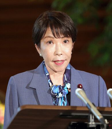 高市早苗首相12日下午接受記者採訪。於首相官邸