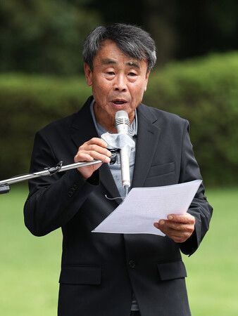 西伯利亞拘留犧牲者追悼會上致詞的文龍植。23日下午、東京都千代田區