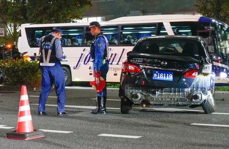 俄羅斯大使館車輛8日下午在東京霞關的日本外務省前發生交通事故