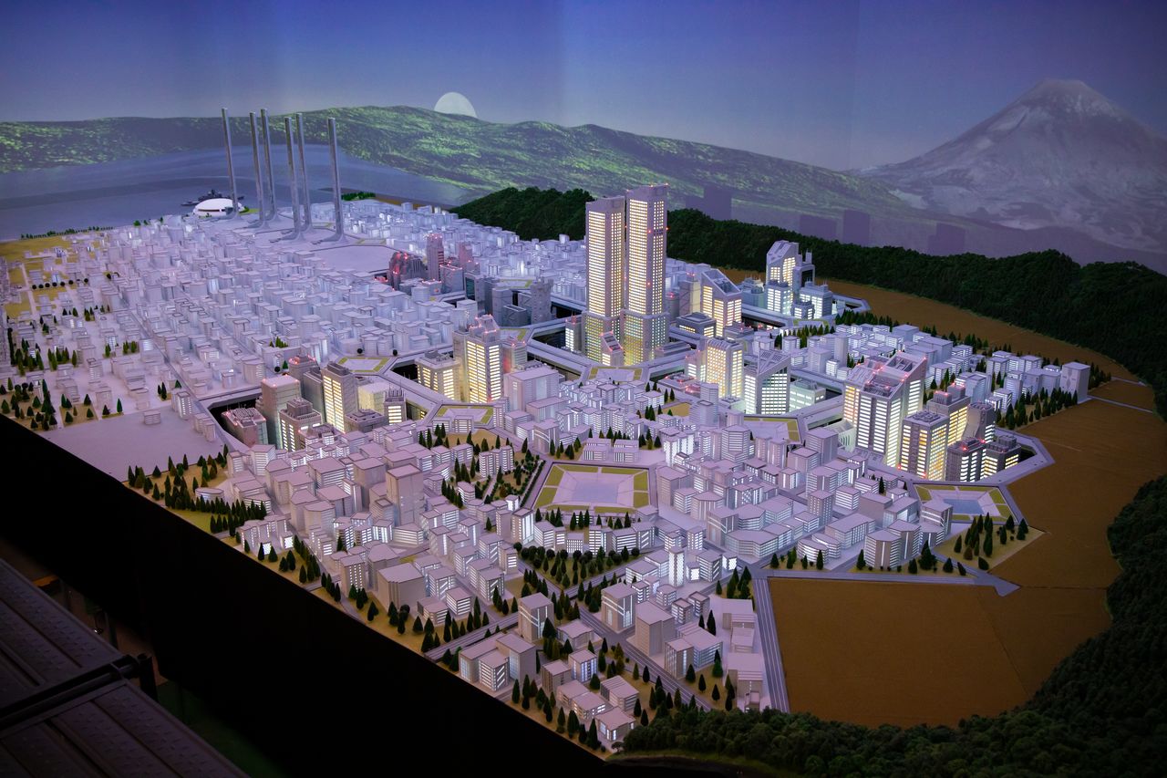 غرق المدينة الضخمة (طوكيو-3) في مشهد درامي. (الصورة من كارا).