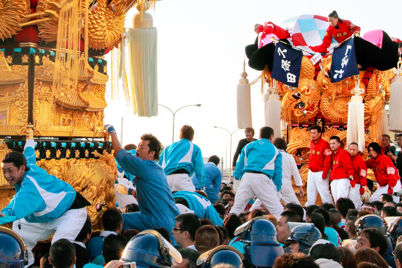 في السابق، كانت تُزال الجدائل الزخرفية للسماح بمزيد من الاصطدامات القوية. (© مكتبة هاغا)