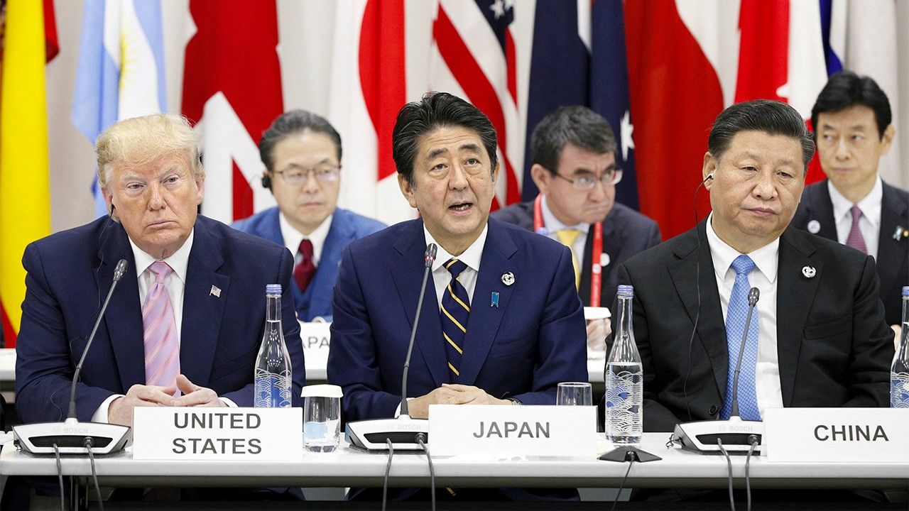 هل تستطيع اليابان نزع فتيل الأزمة بين الولايات المتحدة والصين ...
