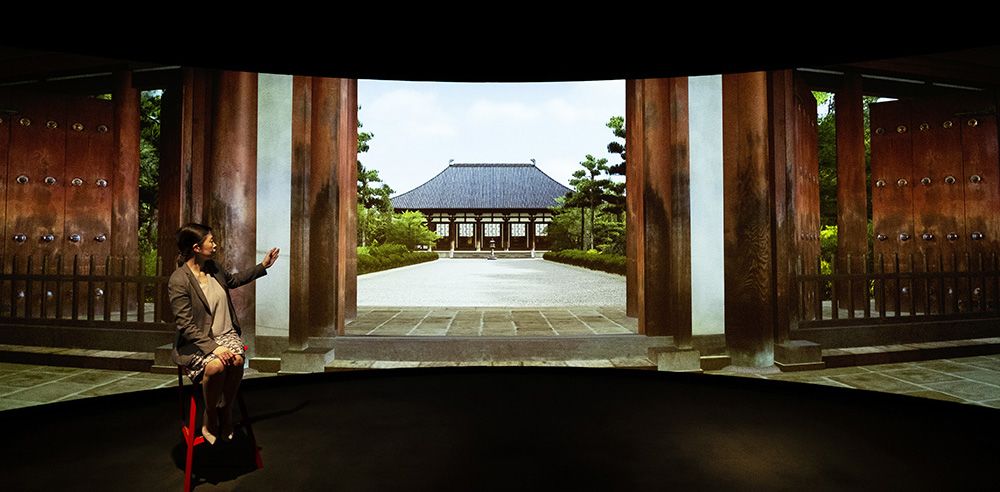 جولة افتراضية داخل معبد توشوداي-جي بمدينة نارا، مقدمة من خلال برنامج ”السياحة والأصالة“. (توبَّان للطباعة).