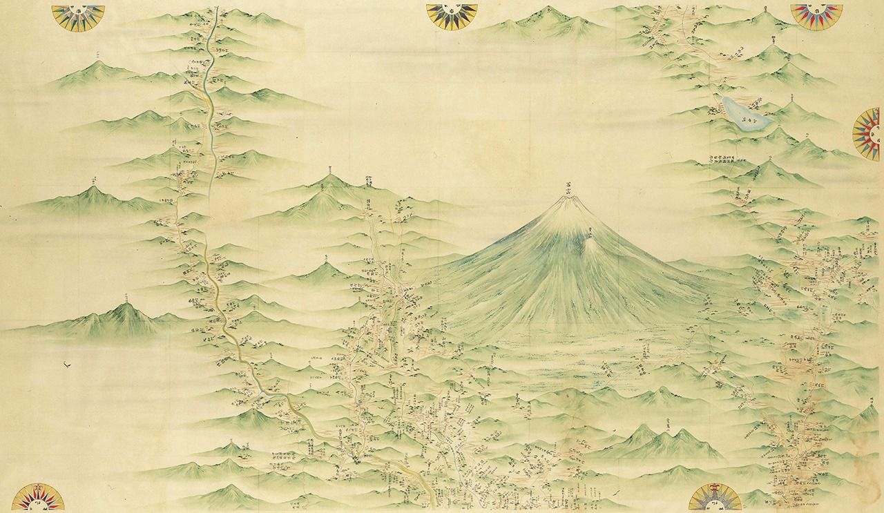 جزء من خريطة اليابان التي رسمها إينو تاداتاكا يُظهر جبل فوجي والمناطق المحيطة به على مقياس يبلغ 1:36000. وهي واحدة من 214 لوحة مفردة مرسومة باليد تشكل سلسلة خرائط البلاد (الصورة بإذن من مكتبة البرلمان القومية).