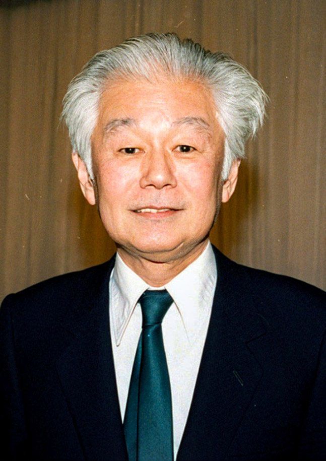 مؤلف الخيال العلمي هوشي شينئيتشي في سنواته الأخيرة (© كيودو)