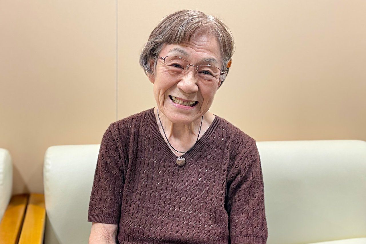 تقول إيواساكي ميكو إنها تريد من المتبنين الاستفادة من القوانين المصممة لمنحهم معلومات عن عائلاتهم البيولوجية. (© غوتو إيري)