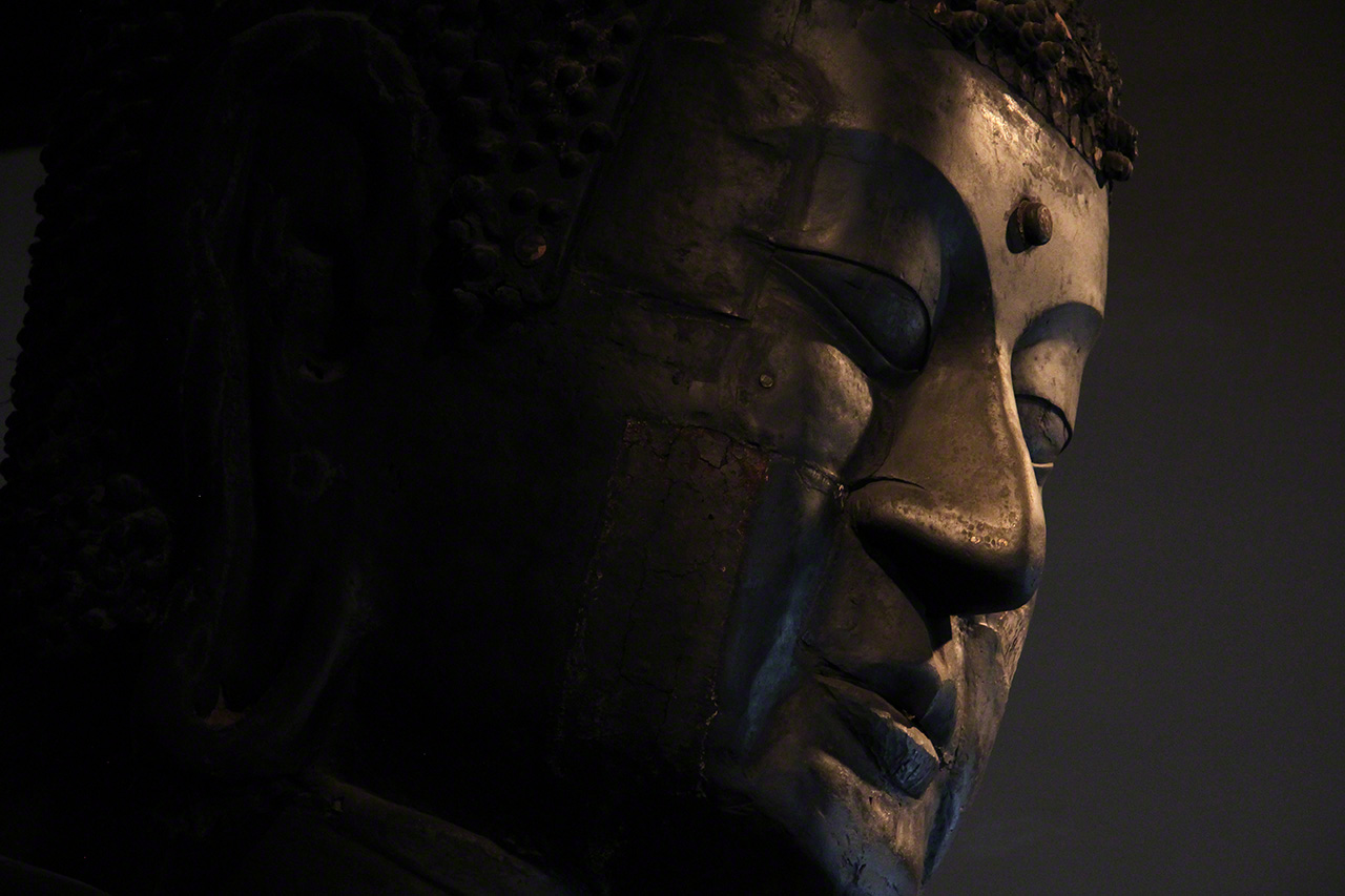 (© مودا توموهيرو)