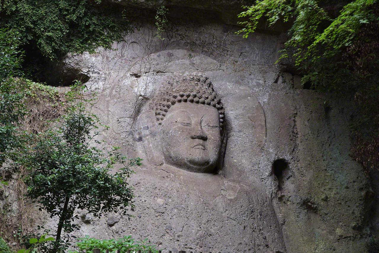 (&copy;&nbsp;مودا توموهيرو)