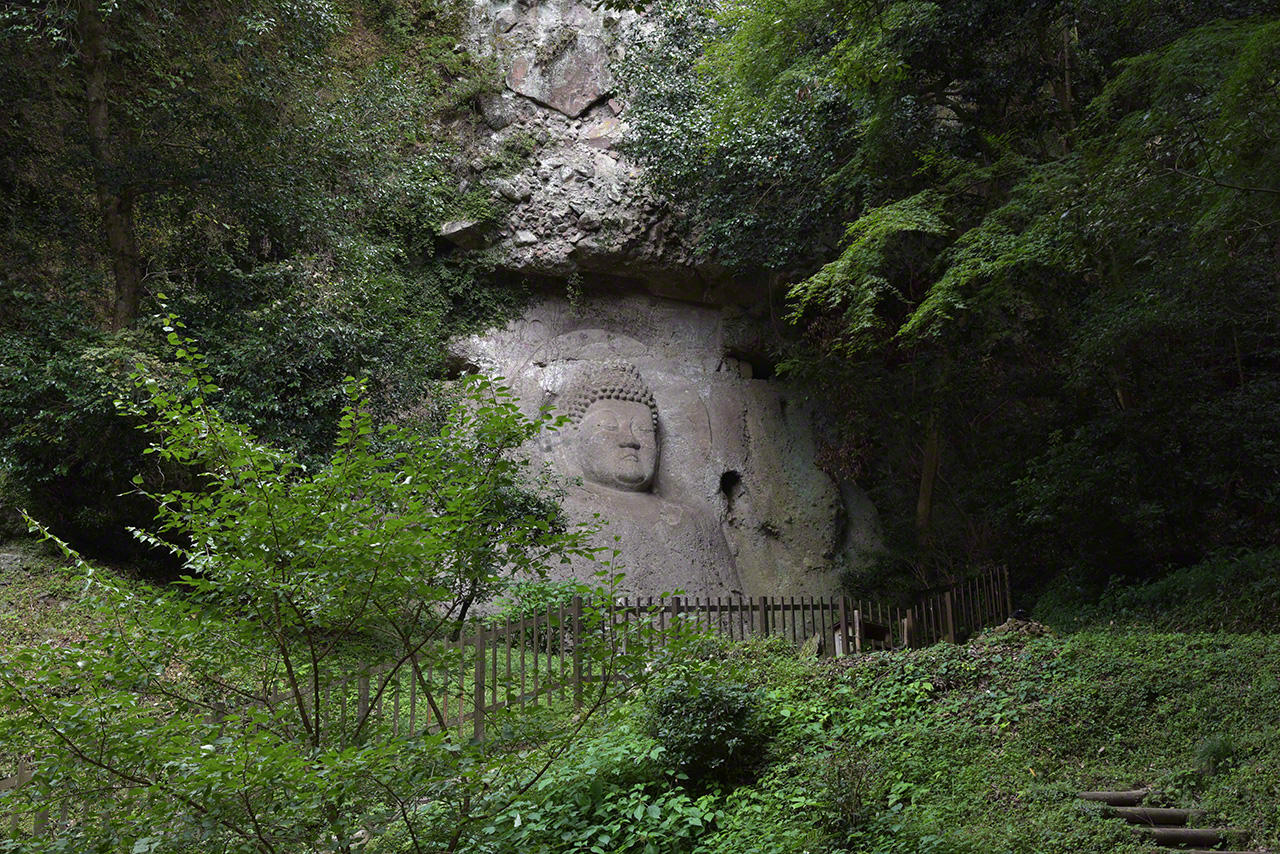 (&copy;&nbsp;مودا توموهيرو)