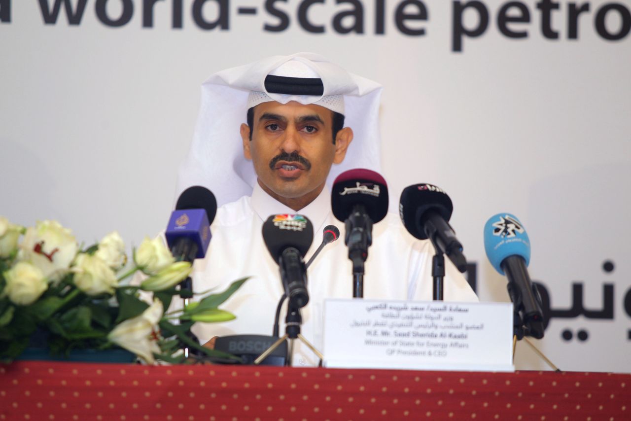 وزير الطاقة القطري سعد الكعبي يتحدث في مؤتمر صحفي في الدوحة بصورة من أرشيف رويترز.