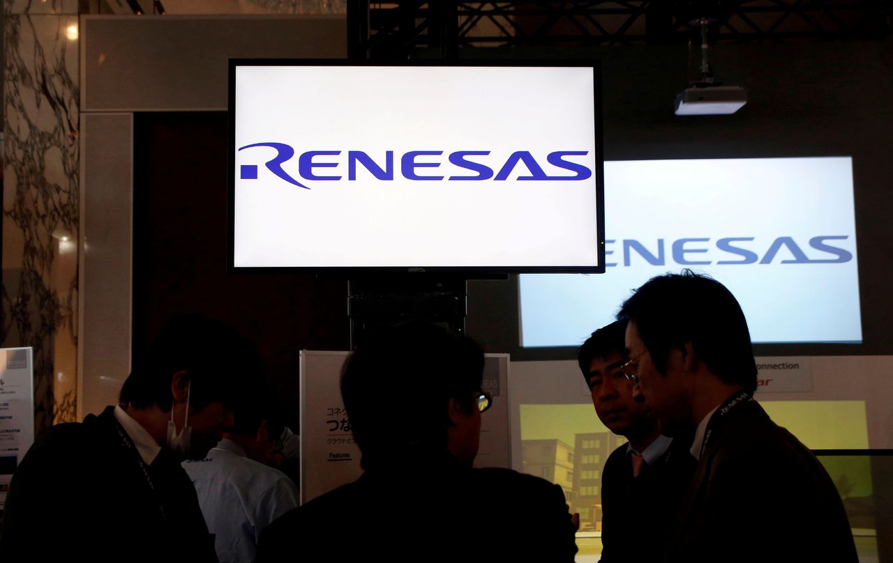 شعار شركة رينسياس في مؤتمر الشركة في طوكيو، اليابان، 11 أبريل/ نيسان ، 2017. هاناي تورو/ رويترز.
