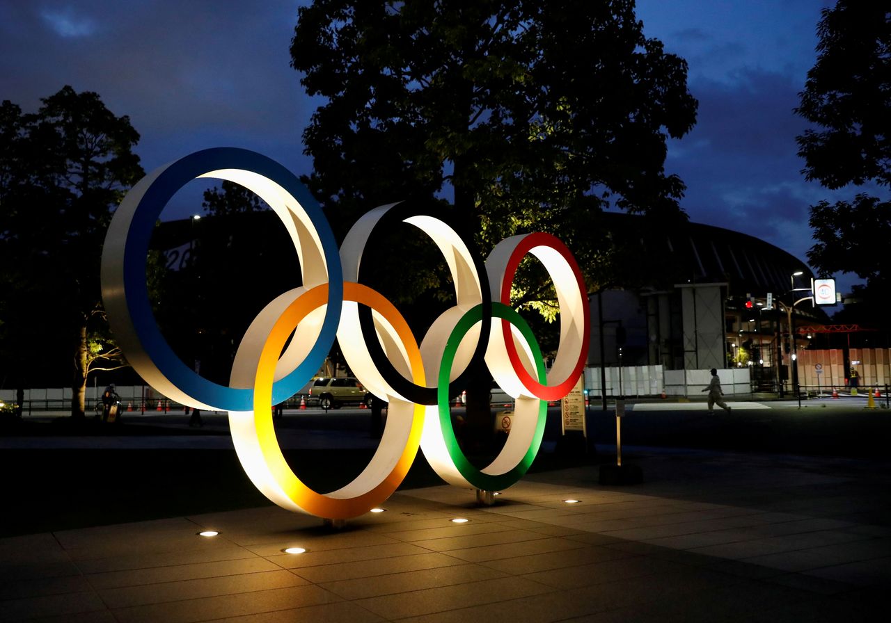 شعار الألعاب الأولمبية في طوكيو - صورة من أرشيف رويترز.