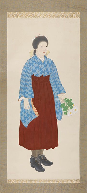 身穿女袴的学生（1900年前后，御茶水女子大学收藏）