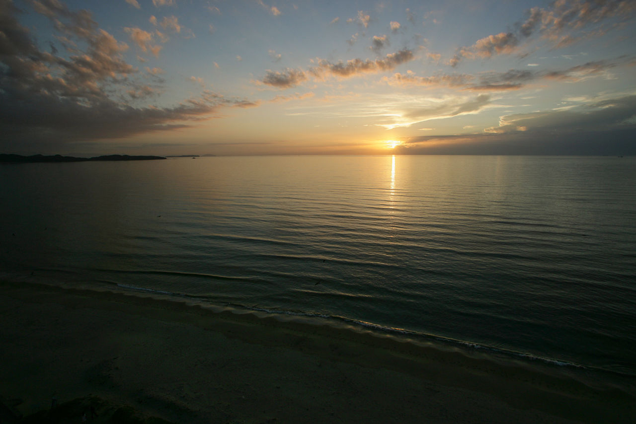 沉入玄界滩的夕阳
