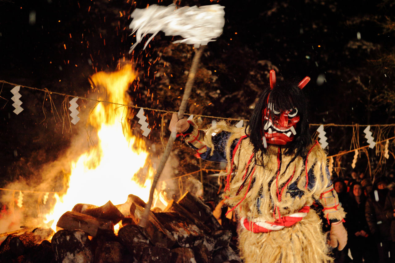 每年2月举行的“生剥鬼柴灯祭” 图片提供：男鹿市观光课
