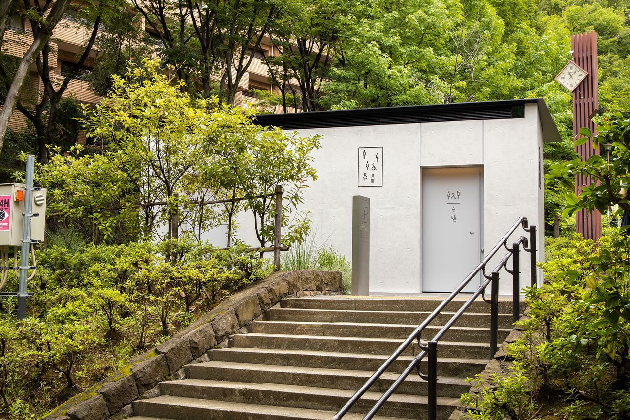 与风景融为一体的广尾东公园厕所于2022年7月投入使用