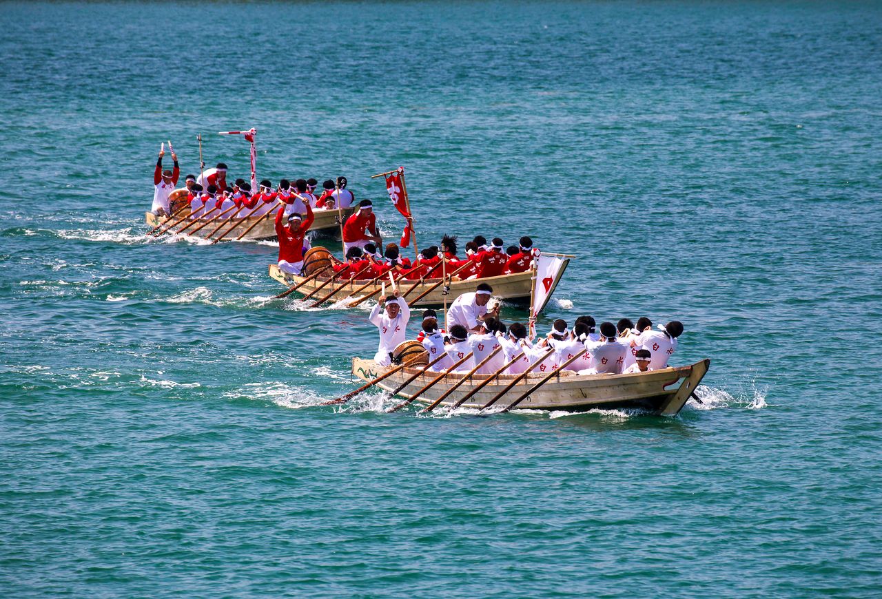 朴实无华的船体令人联想到锋利的日本刀