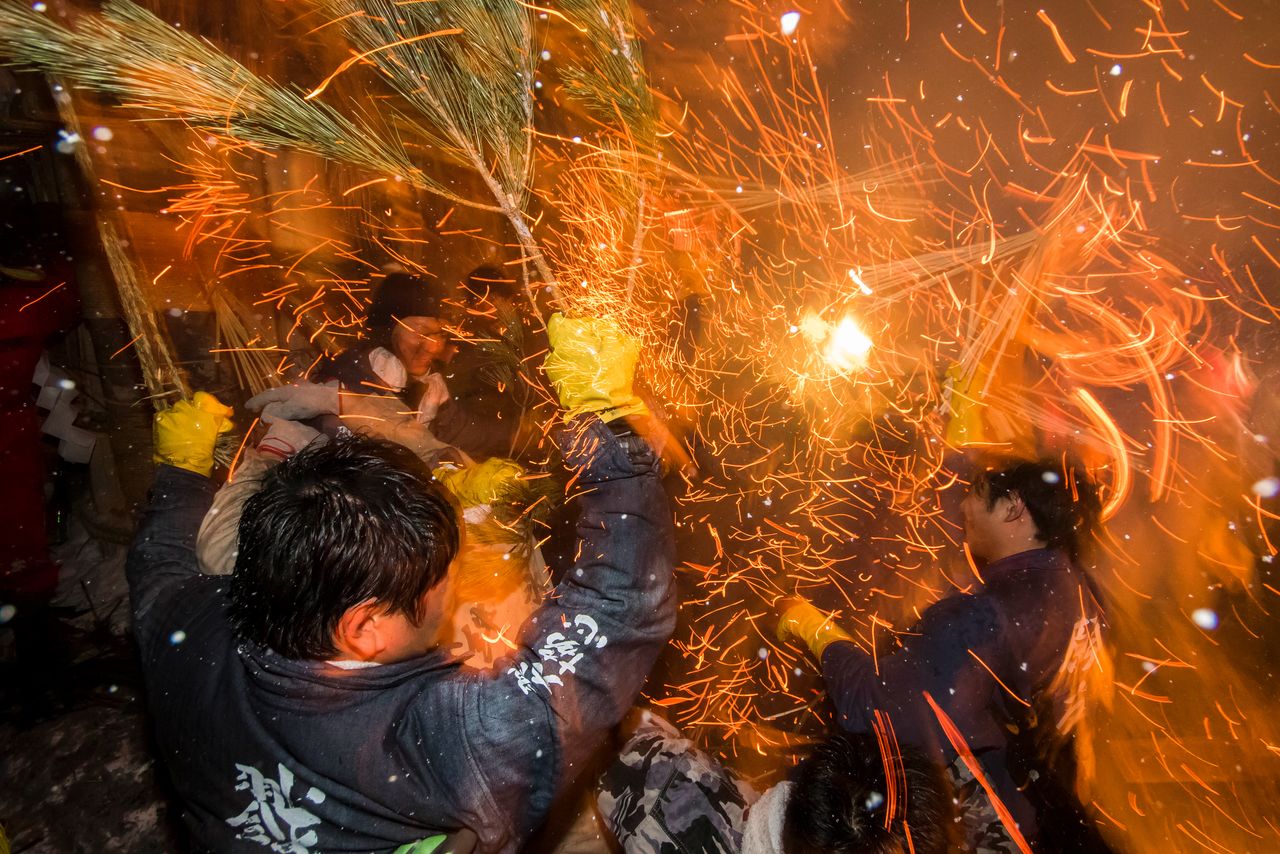 攻防战上火花四溅