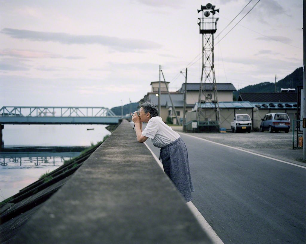 13.“Kesengawa, 2003/08/23.” Taken by Hatakeyama Naoya, 2003. © Hatakeyama Naoya.