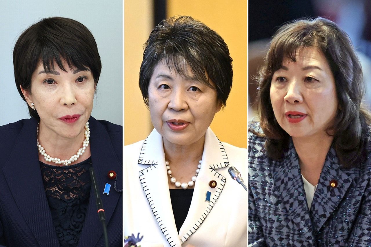 左起依次为高市早苗、上川阳子、野田圣子(时事社)