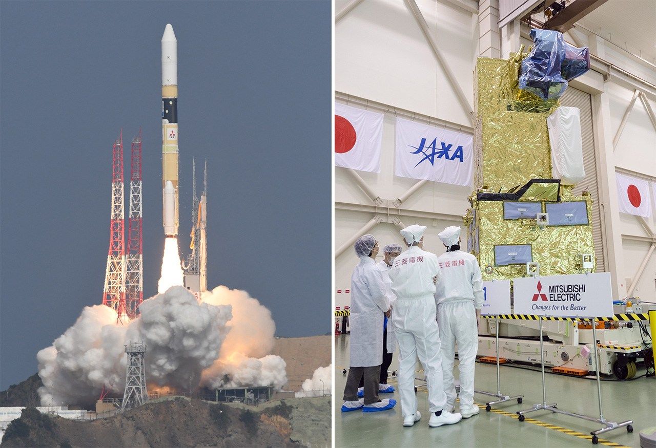 （左）温室效应气体观测技术卫星“伊吹2号”（时事社）（右）H2A火箭40号机搭载温室效应气体观测技术卫星“伊吹2号”等设备发射升空。2018年10月29日（时事社）