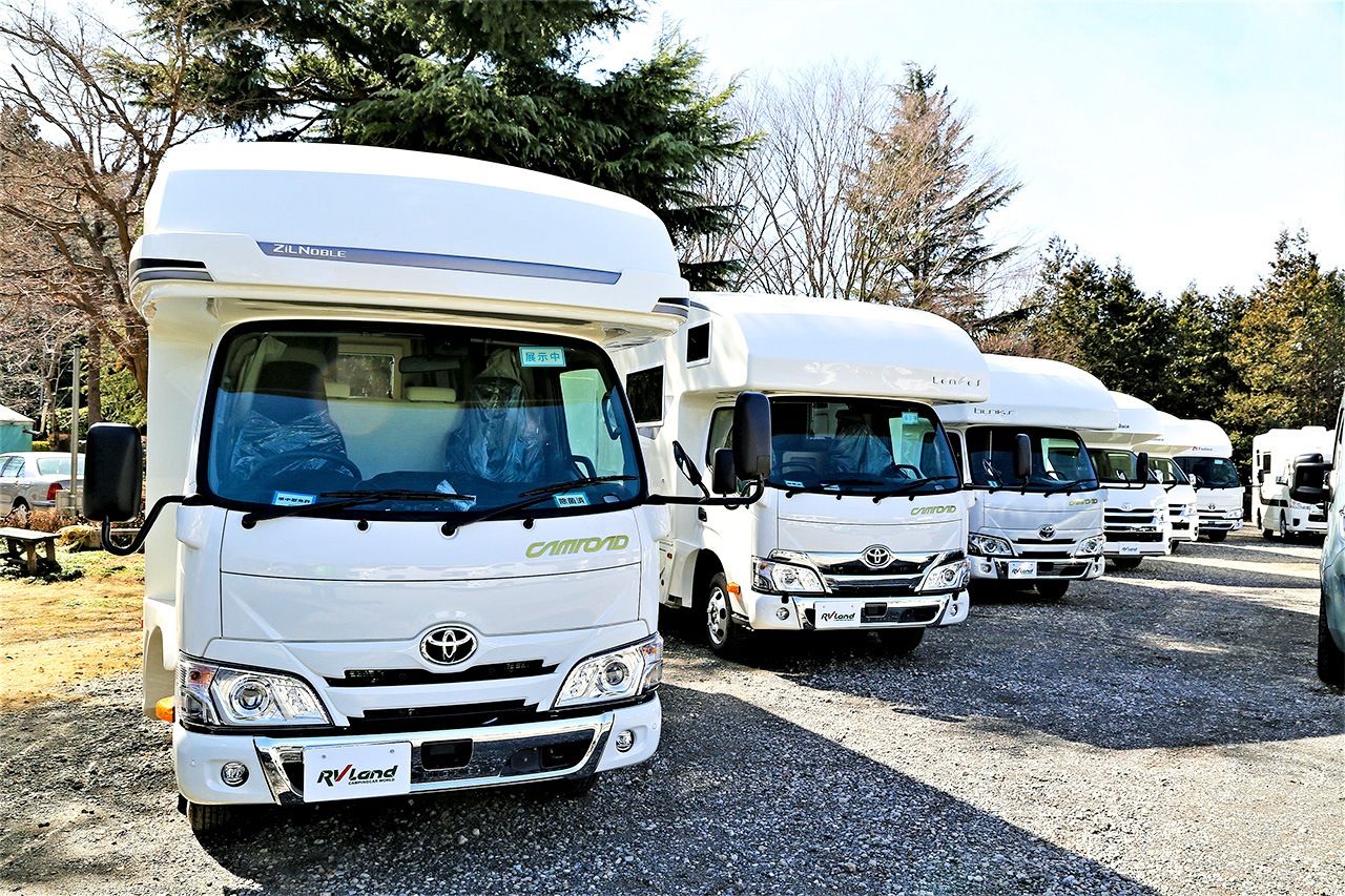 适合日本交通状况的长5m×宽2m型号的露营车备受欢迎（图片：作者）