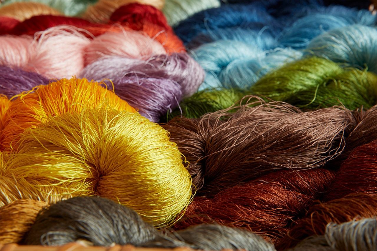 经土屋染色后的纱线(图片:川越裕介)