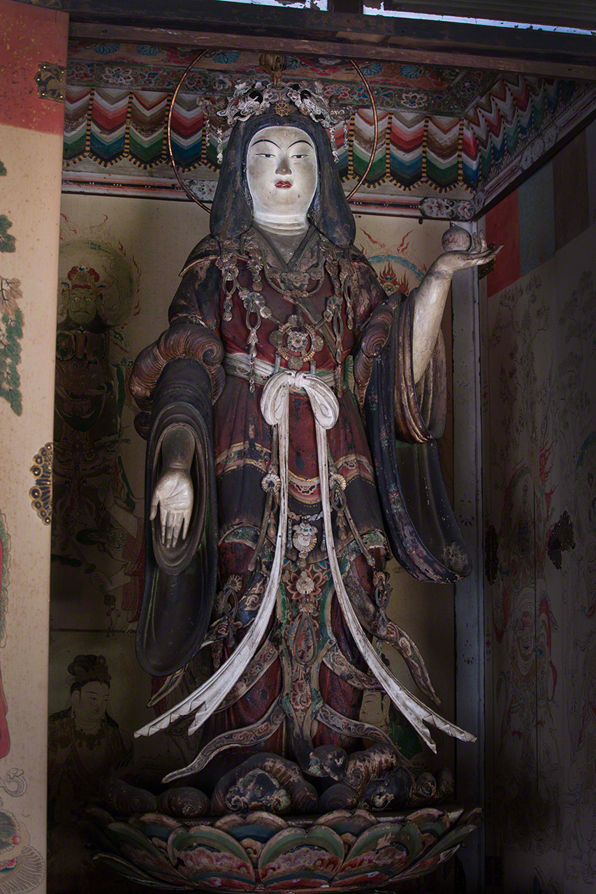 吉祥天立像| Nippon.com