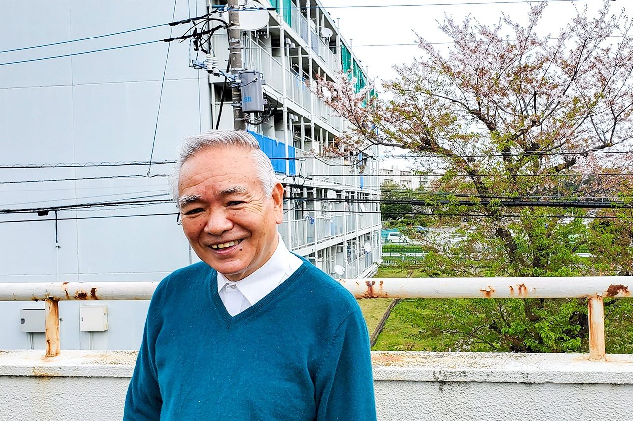 向不同国家的外国居民伸出援手的远藤武男。他说，居民的老龄化也是一个有待解决的课题（图片：熊崎敬）