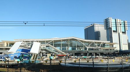 JR东日本公司开设在田町-品川之间的山手线新车站“高轮gateway站”（2019年11月15日于东京都港区）