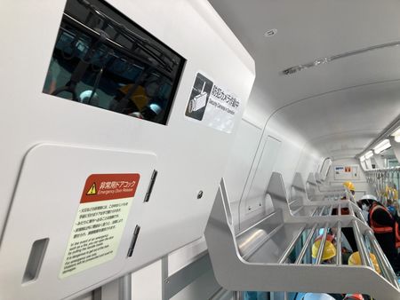 在JR东海通勤列车上安装的车载安全摄像头，2021年12月