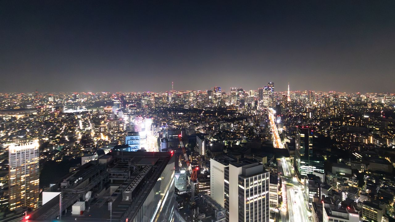 Few spots offer such a perspective of both Tokyo Tower and Tokyo Skytree.