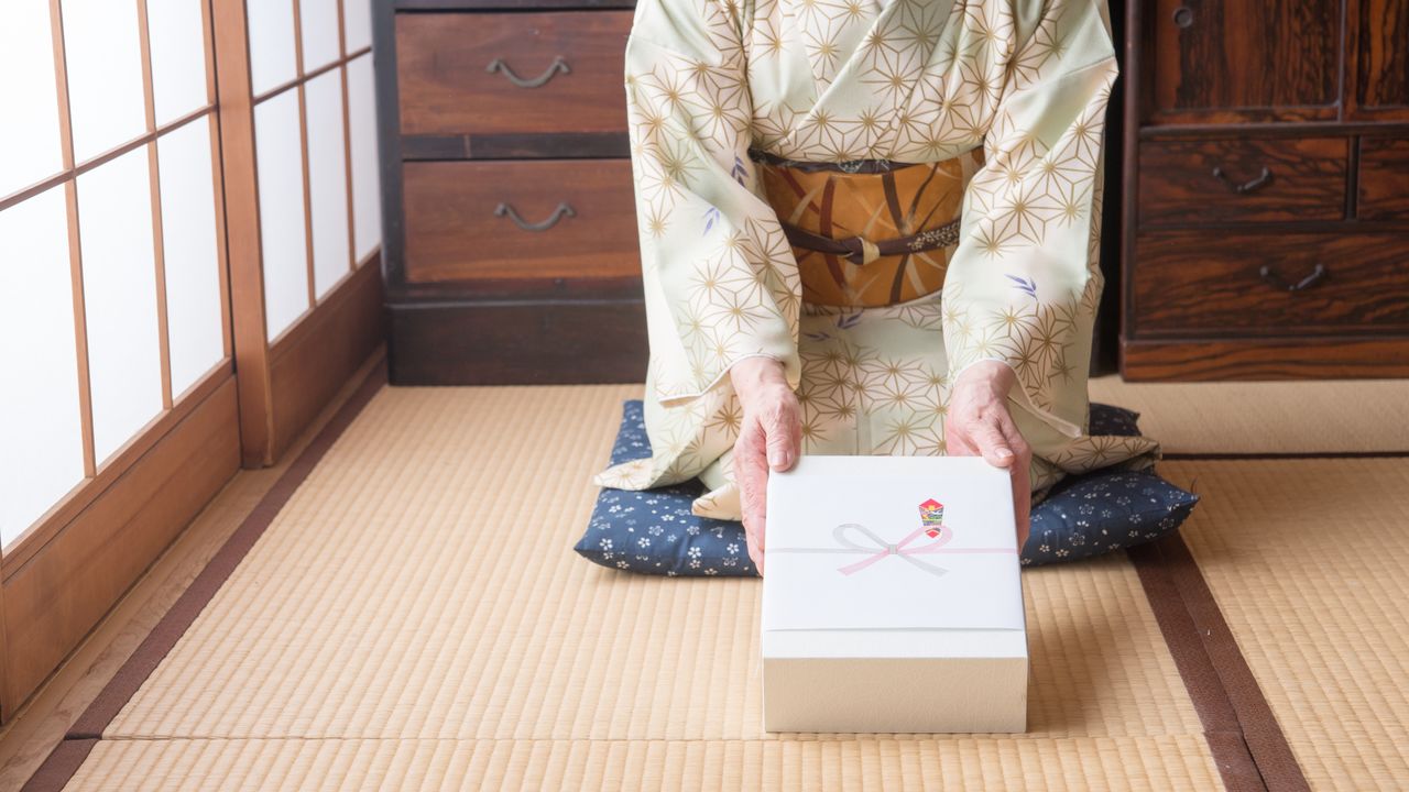 Seasonal Gift Giving in Japan