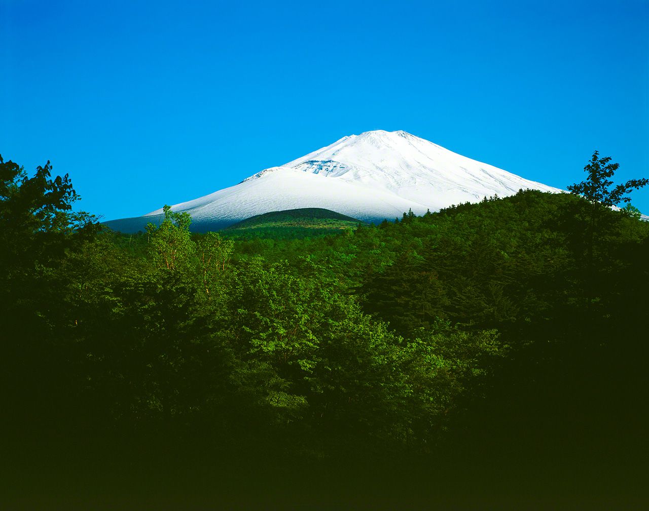 Viewing the mountain from Akatsuka.