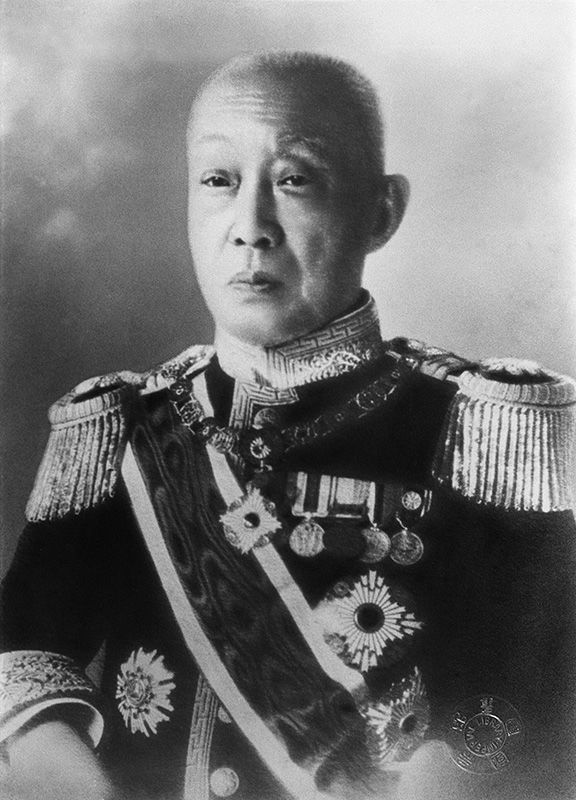  Premiärminister Saionji Kinmochi.  Jiji. 