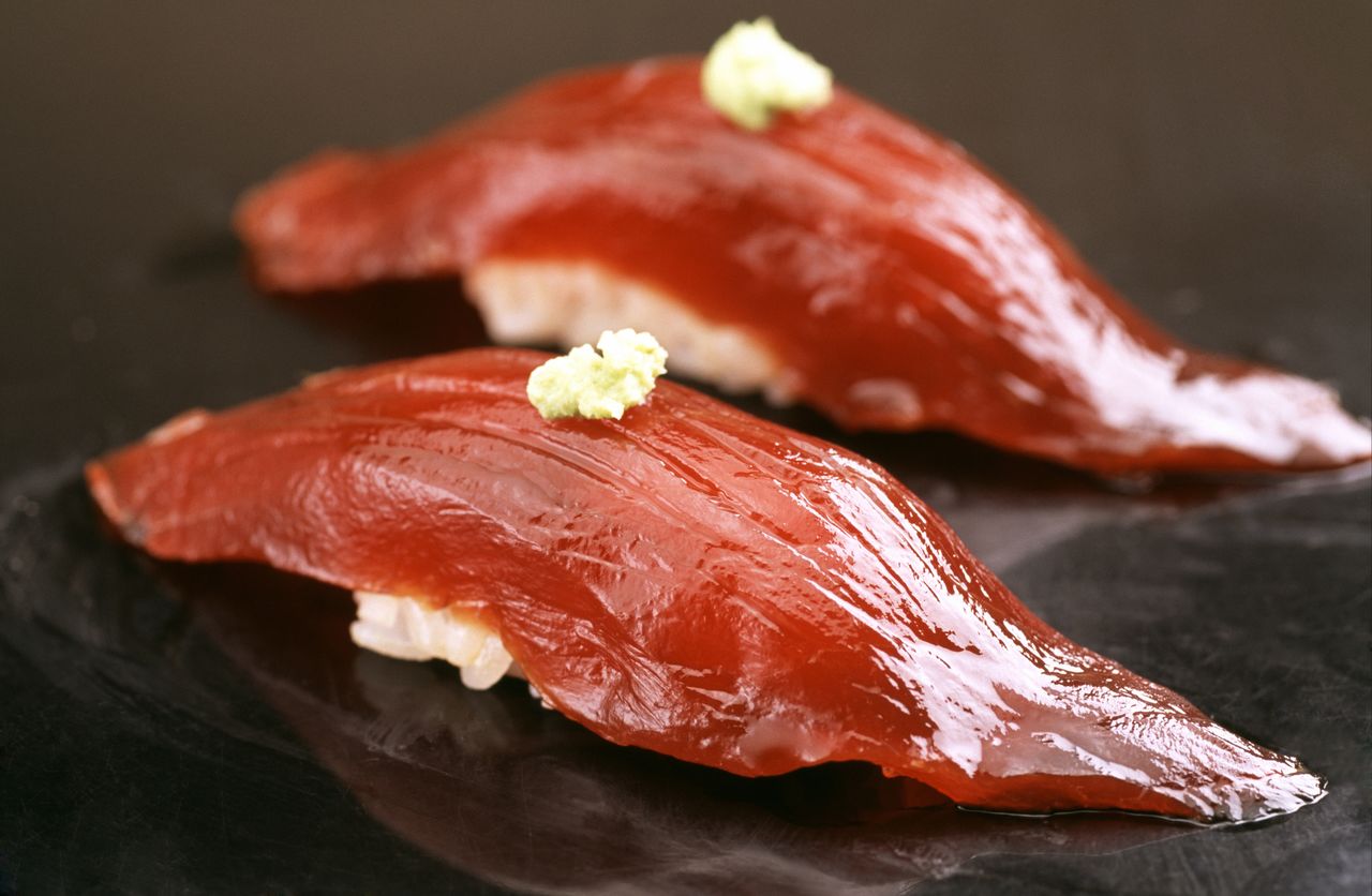 Akamizuke marinated lean tuna.