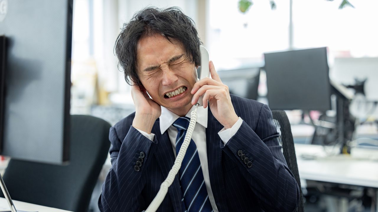 Japan’s Workers Face Frequent Phone Harassment