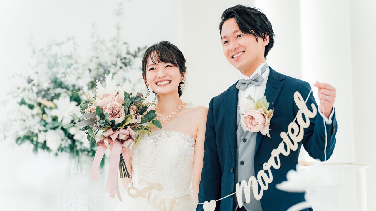 Survey Finds More Young Japanese Looking for Love