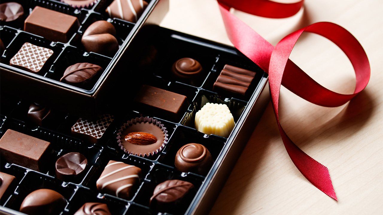Hey, Big Chocolate Spenders: Japan's Sweets Makers Enjoy ...