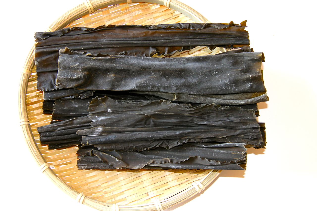 Dried konbu. (© Pixta)