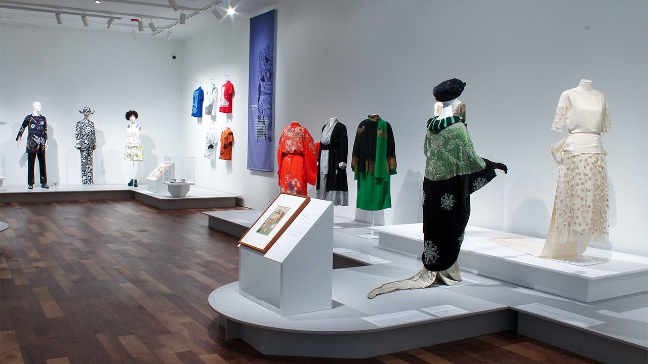 Exhibits from Kimono Refashioned at the Newark Museum in 2018. (© Mike Peters)
