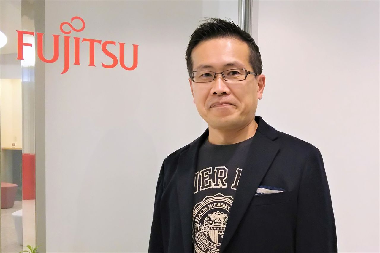 Fujiwara Hidenori, head of Fujitsu’s second Sports Business Development Division, overcame many obstacles to develop the revolutionary system.