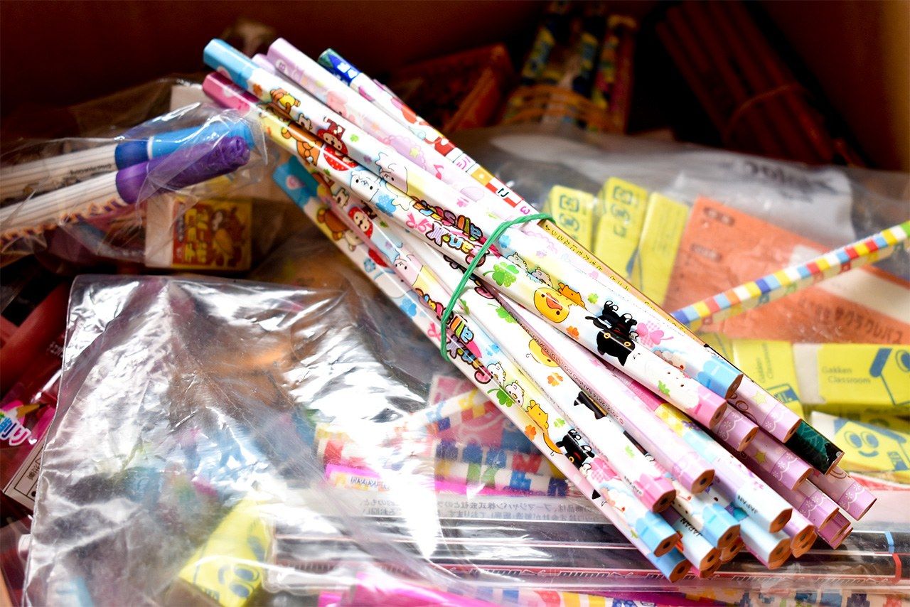 Some of the stationery items that donors send with the bags.