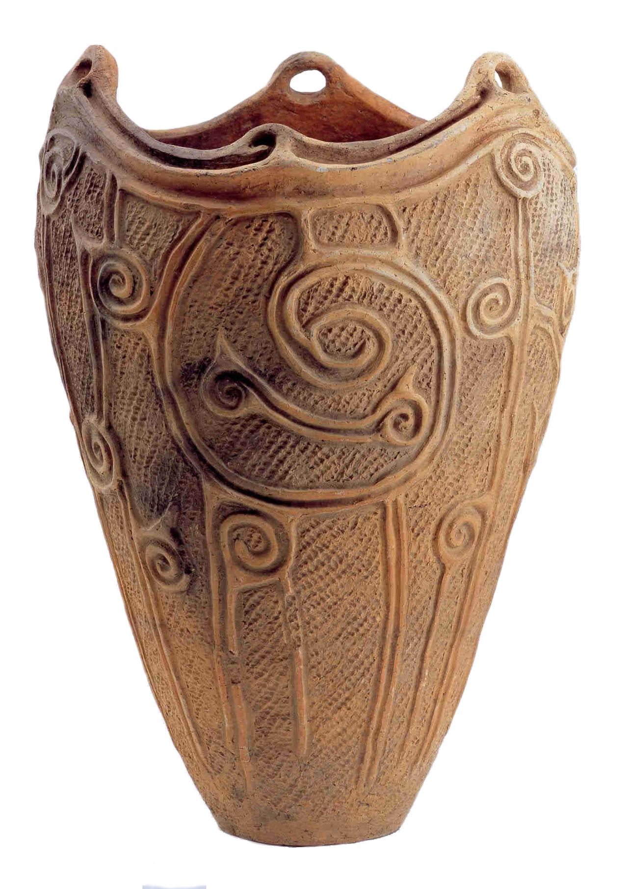 A container with spiral patterns excavated from a site in Morioka, Iwate Prefecture. (Courtesy Morioka Archeological Site Study Museum)