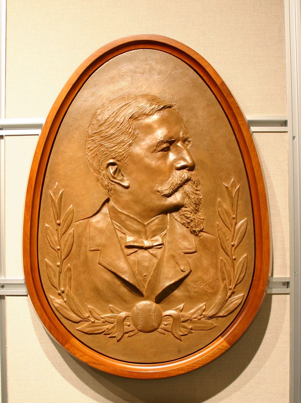 A plaque commemorating American teacher Horace Wilson hangs at the Baseball Hall of Fame and Museum in Bunkyō, Tokyo. (Courtesy of the Baseball Hall of Fame and Museum)