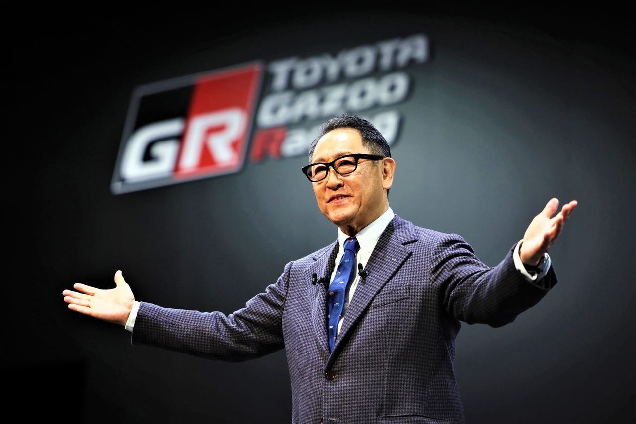Toyoda Akio speaking at the Tokyo Auto Salon in January 2023. The president’s active pursuit of media exposure helped significantly with Toyota’s brand image improvement. (© Toyota Motor Corp.)